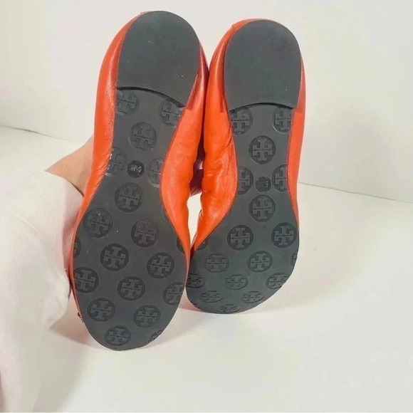 Tory Burch Reese Tassel Flats Orange Leather Size 6.5 - Picture 3 of 9